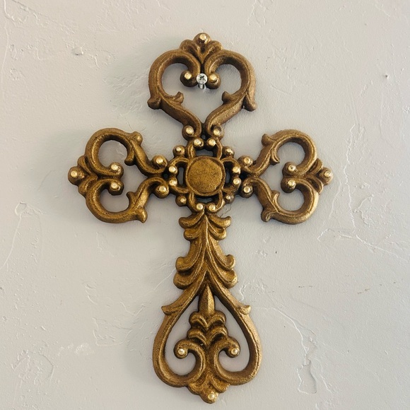 Source Unknown Other - Heart Iron Wall Cross